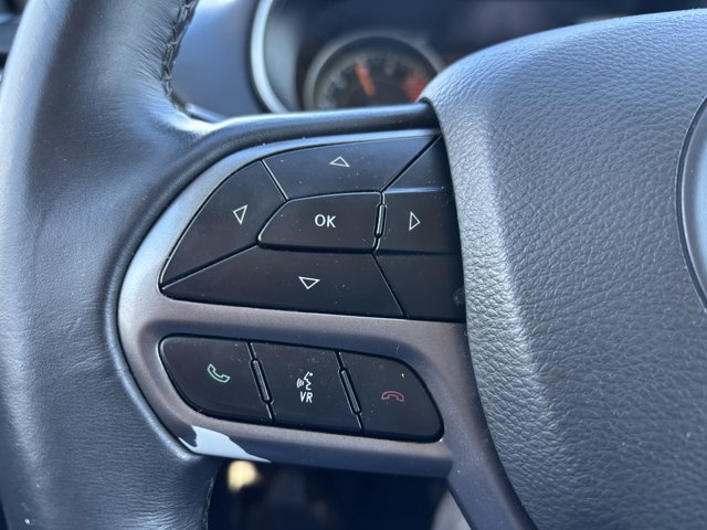 2022 Jeep Cherokee Latitude Lux - Photo 17