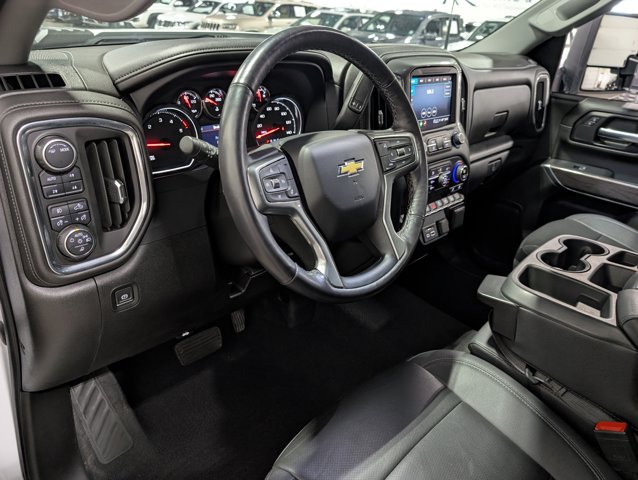 2022 Chevrolet Silverado 3500HD LTZ - Photo 10