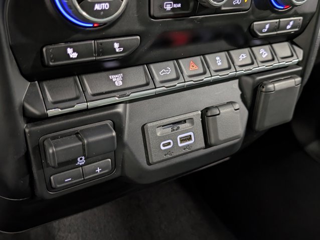 2022 Chevrolet Silverado 3500HD LTZ - Photo 20