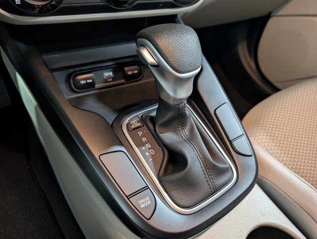 2025 Kia Soul LX - Photo 20