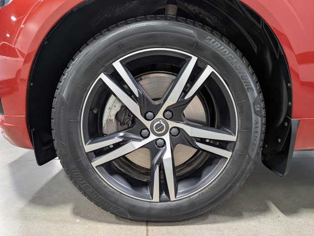 2021 Volvo XC60 R-Design - Photo 9