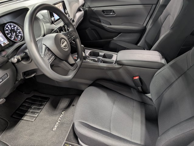 2025 Nissan Sentra S - Photo 10