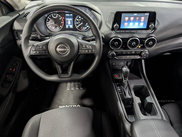2025 Nissan Sentra S - Photo 12
