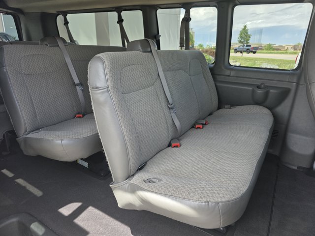 2024 Chevrolet Express Passenger LT - Photo 11