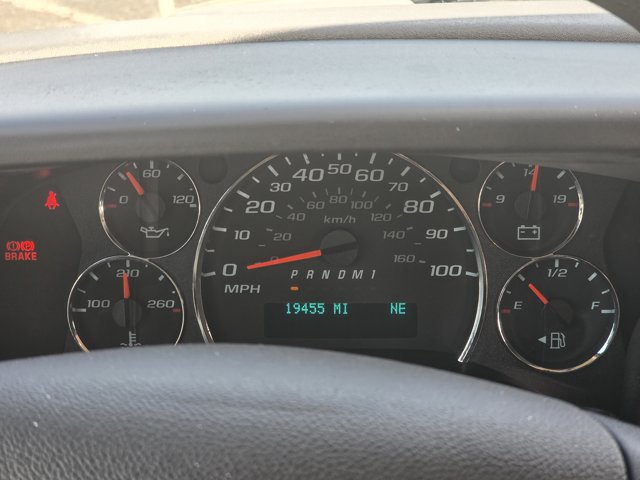 2024 Chevrolet Express Passenger LT - Photo 16