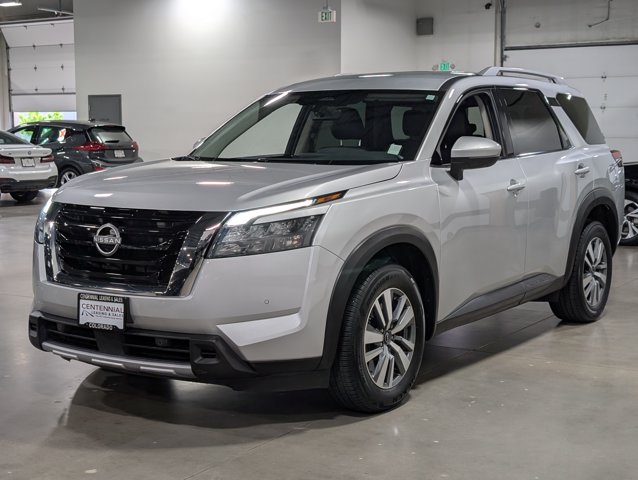2025 Nissan Pathfinder SL - Photo 7