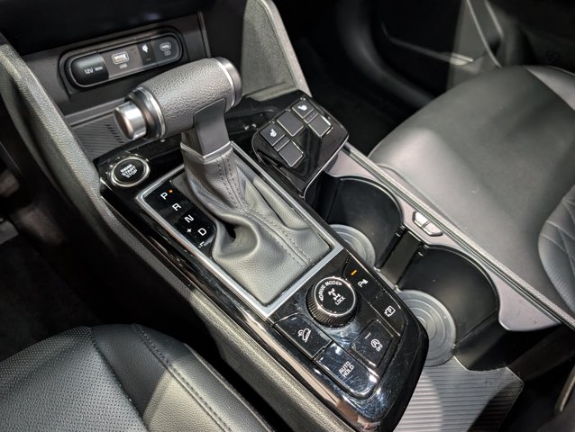 2025 Kia Sportage X-Line - Photo 21