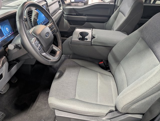 2025 Ford F-150 XLT - Photo 10